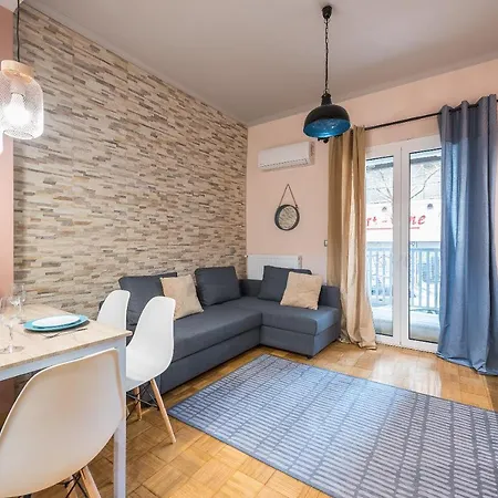 Rest Sleep Repeat By Museum-1 Apartment Athens